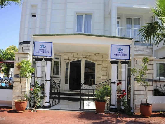 AMSTERDAM HOTEL
