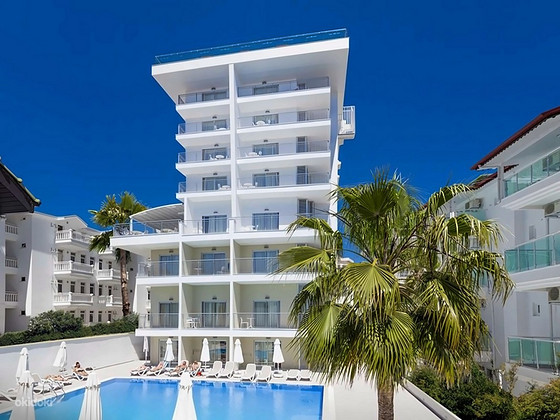SIDE SU HOTEL ADULT ONLY +16 AGE