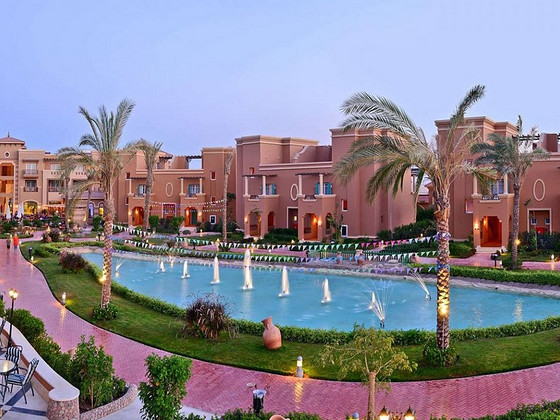 CHARMILLION CLUB AQUA PARK