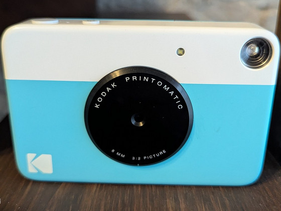 Kodak Printomatic helesinine kiirpildikaamera