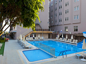 MONART CITY HOTEL (4 foto / 10)