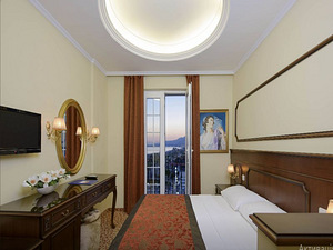 ANTIQUE ROMAN PALACE (ADULTS ONLY 16+) (10 foto / 10)