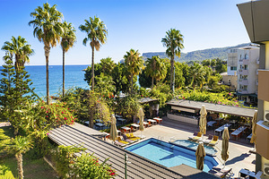 FAME BEACH HOTEL (4 фото из 10)