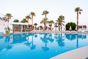 OZ HOTELS INCEKUM BEACH HOTEL (2 foto / 10)