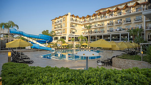 LOCEANICA BEACH RESORT (3 foto / 10)