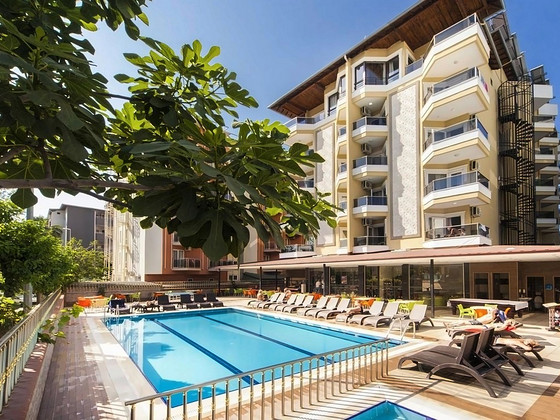 KLEOPATRA ADA BEACH HOTEL