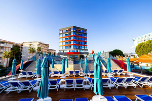 GRANADA LUXURY RESORT & SPA (3 foto / 10)