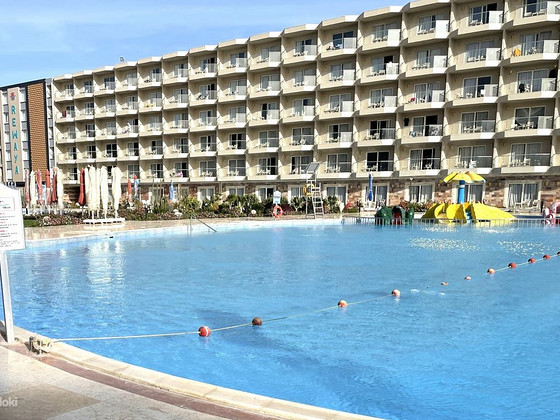 REWAYA LUXURY RESORT