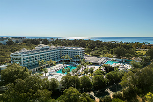 BERRY BLUE HOTEL (3 foto / 10)