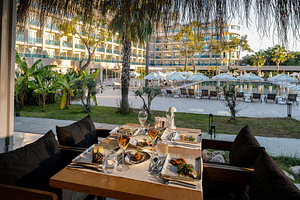 BERRY BLUE HOTEL (10 foto / 10)