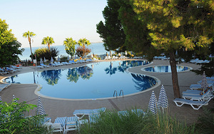 LONICERA WORLD HOTEL (3 foto / 10)