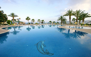 LONICERA WORLD HOTEL (4 foto / 10)