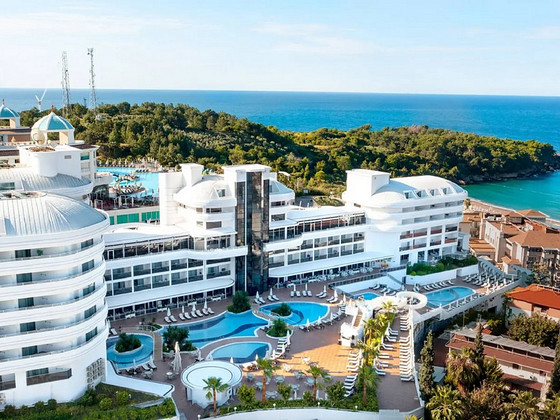 LAGUNA BEACH ALYA RESORT & SPA HOTEL