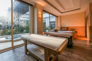 CRYSTAL WATERWORLD RESORT & SPA (8 foto / 10)