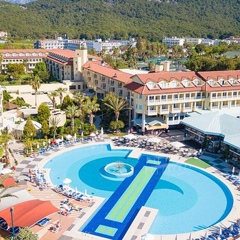 QUEENS PARK LE JARDIN RESORT