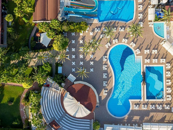 AYDINBEY FAMOUS RESORT