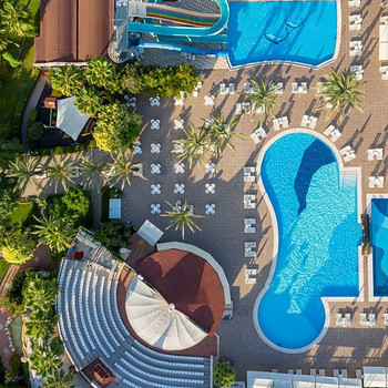 AYDINBEY FAMOUS RESORT