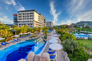 NUMA BAY EXCLUSIVE (1 фото из 10)