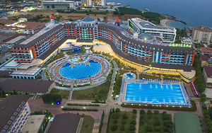 LONICERA RESORT & SPA HOTEL (4 foto / 10)