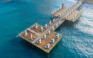 UTOPIA WORLD HOTEL (3 foto / 10)