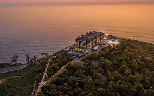 UTOPIA WORLD HOTEL (8 foto / 10)