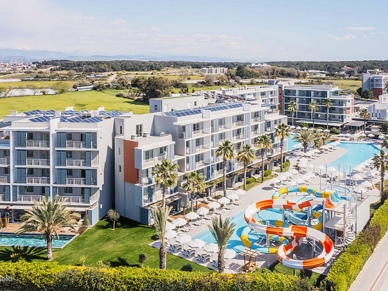 BARUT SUNWING SIDE BEACH