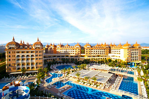 ROYAL ALHAMBRA PALACE HOTEL (1 фото из 10)