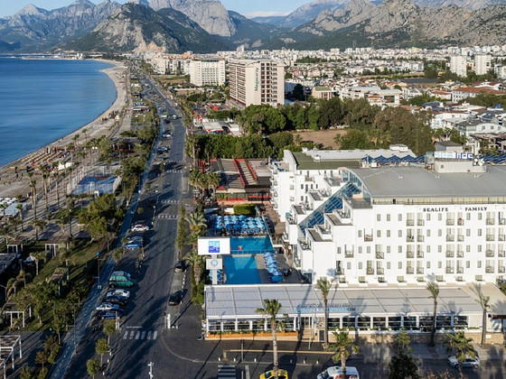 SEALIFE FAMILY RESORT HOTEL
