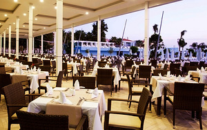 Q PREMIUM RESORT HOTEL (6 foto / 10)