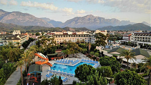 LUCA BEACH HOTEL (1 foto / 10)