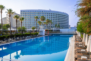CRYSTAL CENTRO PEARL COLLECTION (EX. CRYSTAL CENTRO) (16 foto / 25)