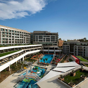 THE SENSE DE LUXE HOTEL