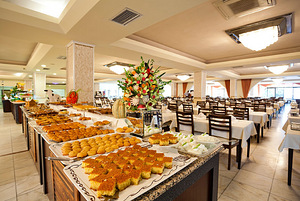 SURAL HOTEL (8 foto / 10)