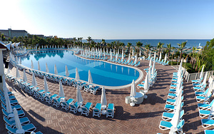 PALOMA OCEANA RESORT (3 фото из 10)