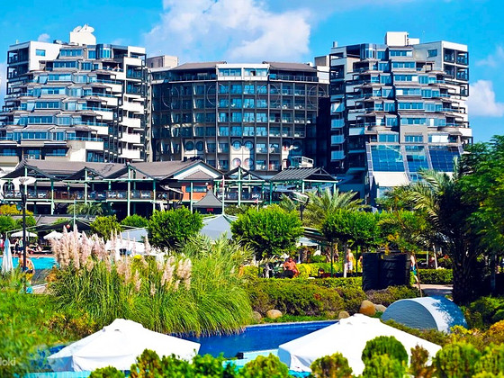 LIMAK LARA DE LUXE HOTEL RESIDENCE