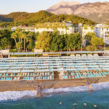 LANCORA BEACH HOTEL
