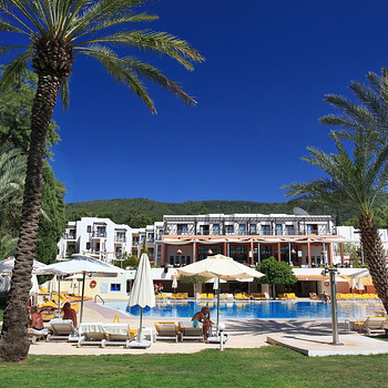 DOUBLETREE BY HILTON BODRUM ISIL CLUB RESORT