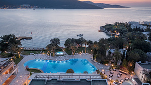 DOUBLETREE BY HILTON BODRUM ISIL CLUB RESORT (3 foto / 10)