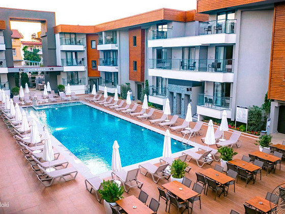 SIDE AMOUR HOTEL