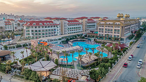 AYDINBEY KINGS PALACE & SPA (1 foto / 10)