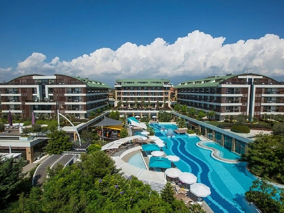 TUI BLUE SIDE (ADULTS ONLY 16+)