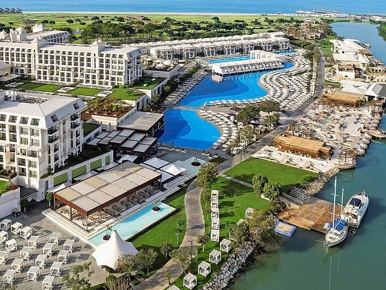 TITANIC DELUXE GOLF BELEK