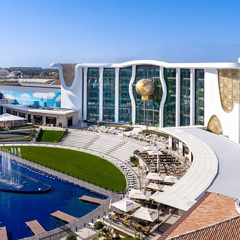 THE LAND OF LEGENDS NICKELODEON HOTEL & RESORT
