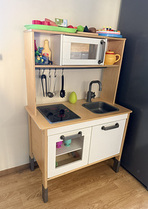 Ikea lasteköök (1 foto / 1)