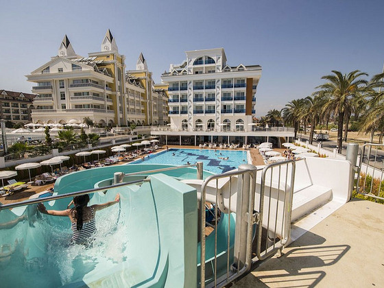 PALM WORLD SIDE RESORT & SPA