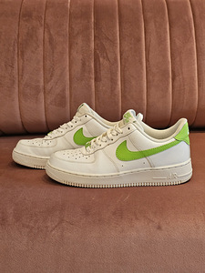 Оригинальные Nike Air Force 1 '07 (Action Green) — Размер 40 (2 фото из 6)