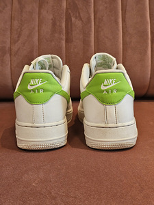 Оригинальные Nike Air Force 1 '07 (Action Green) — Размер 40 (3 фото из 6)