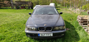 BMW 525 (2 фото из 8)
