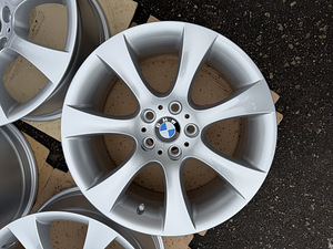18" оригинальные диски BMW стиль 124 разной ширины 5x120 (как новые) (3 фото из 10)