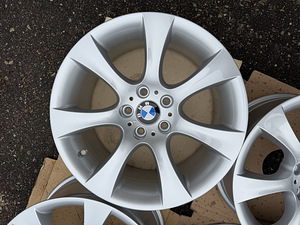 18" оригинальные диски BMW стиль 124 разной ширины 5x120 (как новые) (4 фото из 10)
